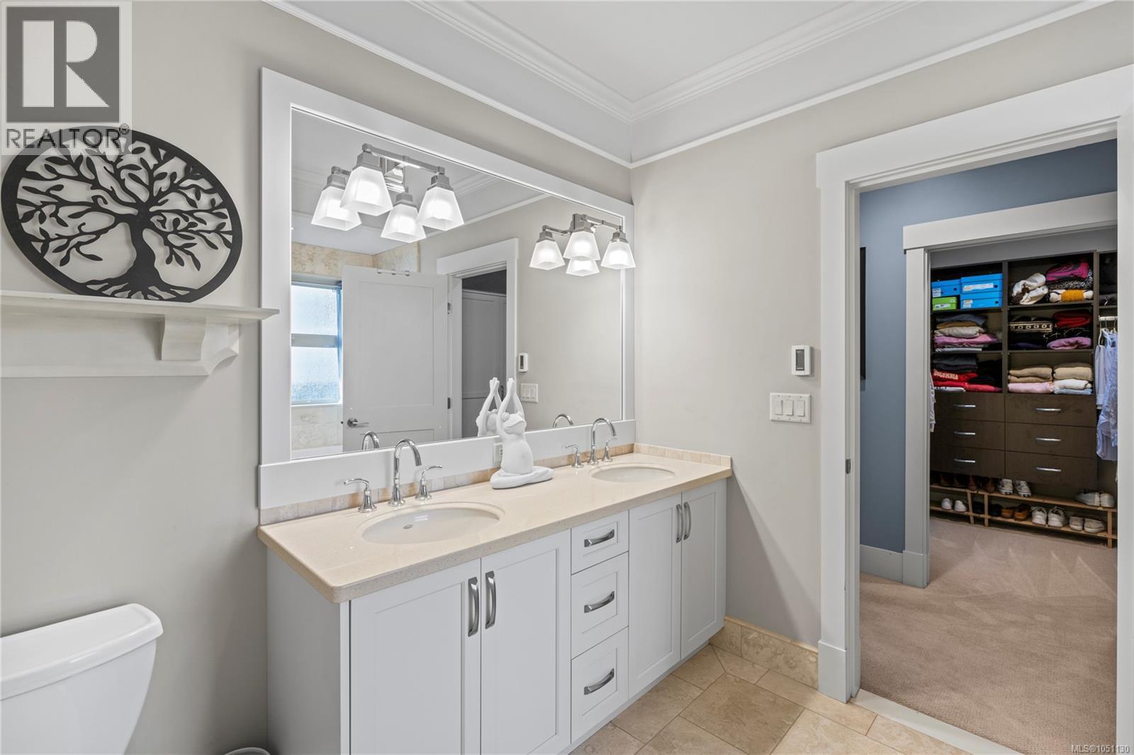 3370 Bradner Cir - 35