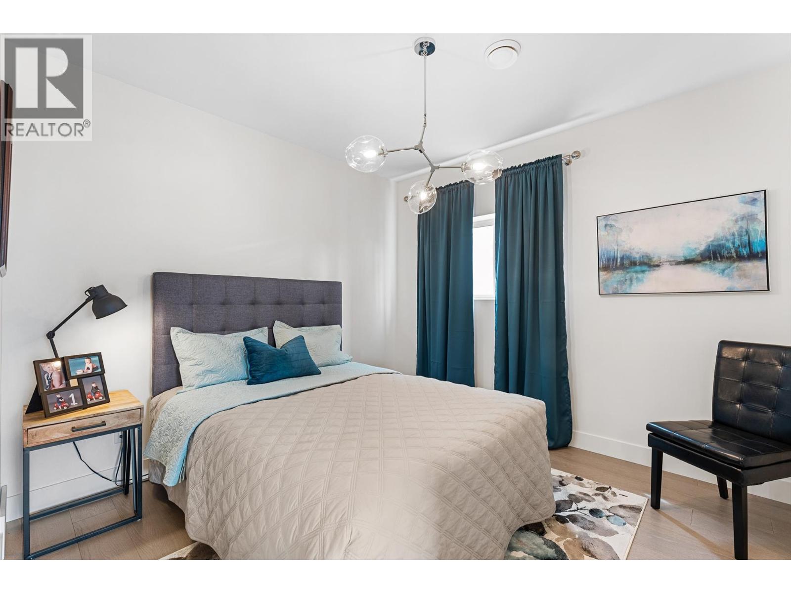 557 Clifton Court, Kelowna