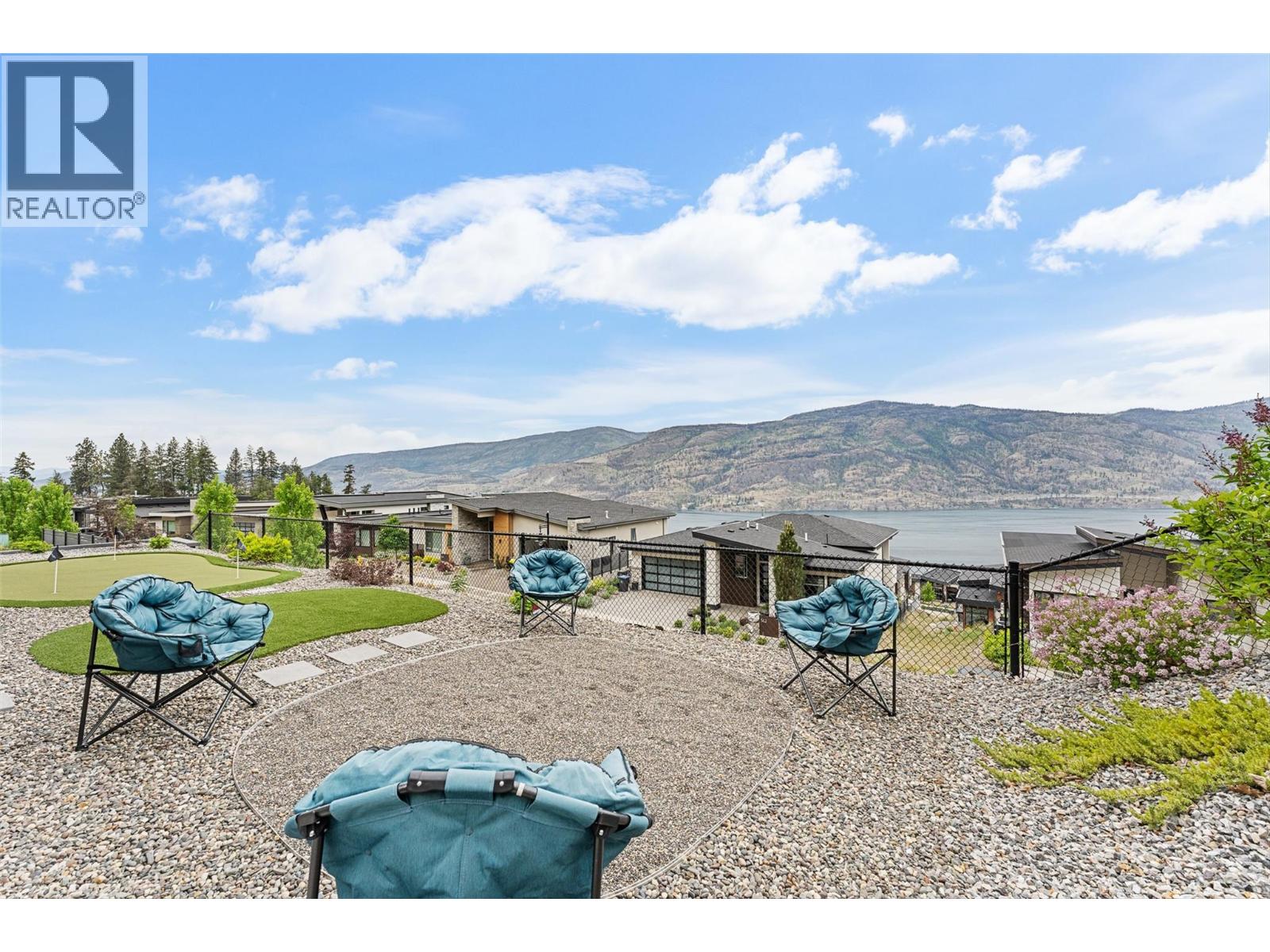 557 Clifton Court, Kelowna