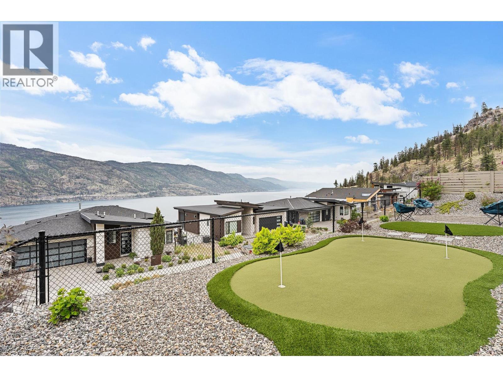 557 Clifton Court, Kelowna