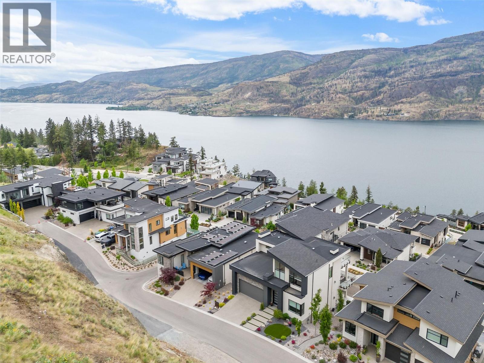 557 Clifton Court, Kelowna