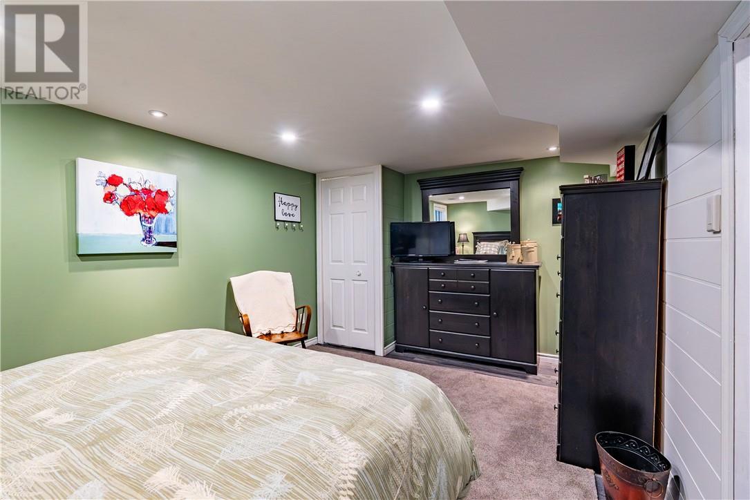 802 Attlee Avenue - 26