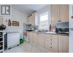 Bedroom - 756 Euclid Avenue, Toronto, ON M6G2V2 Photo 16