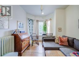 Living room - 756 Euclid Avenue, Toronto, ON M6G2V2 Photo 14
