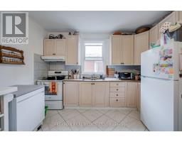 Kitchen - 756 Euclid Avenue, Toronto, ON M6G2V2 Photo 17