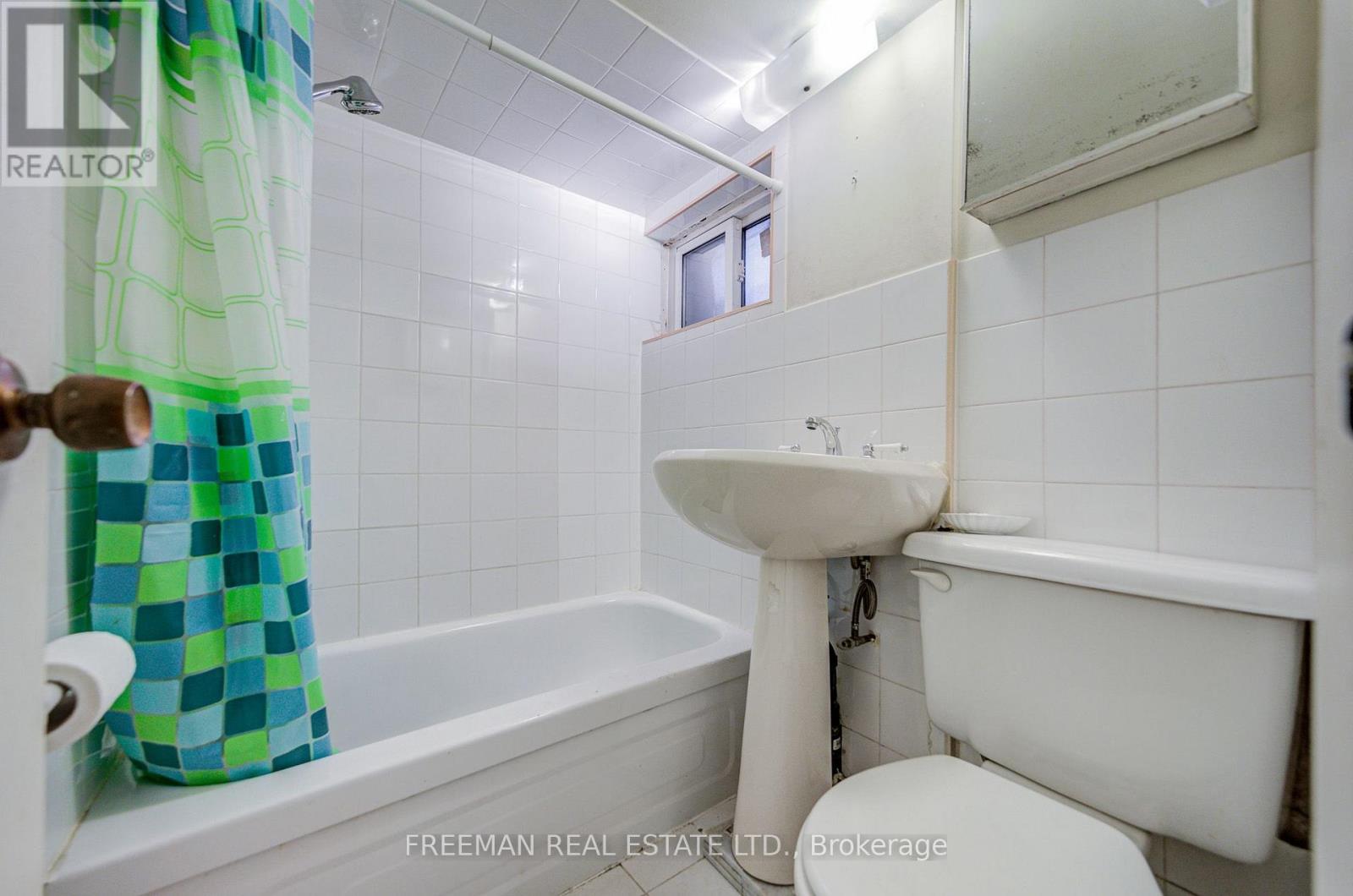 756 Euclid Avenue, Toronto, ON photo 25