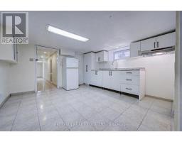 756 Euclid Avenue, Toronto, ON M6G2V2 Photo 27