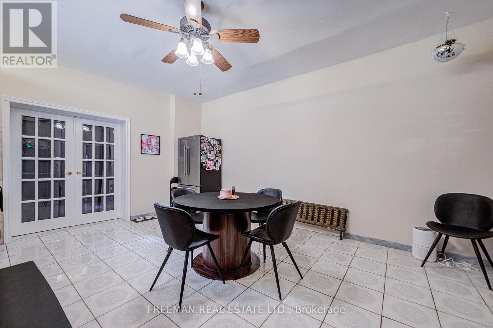 756 Euclid Avenue, Toronto, ON photo 6