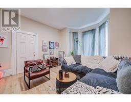 Dining room - 756 Euclid Avenue, Toronto, ON M6G2V2 Photo 8