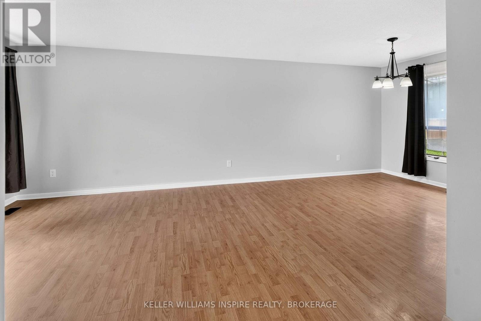 740 DEMPSTER DRIVE - Image 10