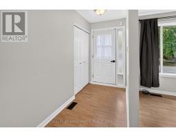 Bathroom - 740 Dempster Drive, Gananoque, ON K7G2E7 Photo 8