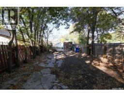 952 Robinson Street, Regina, SK S4T2M5 Photo 17