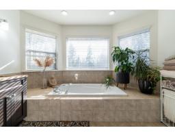 19118 86 Avenue, Surrey, BC V4N6E3 Photo 32