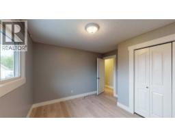 4pc Bathroom - 4 Mcleod Street, Fort Mcmurray, AB T9H1Z5 Photo 8