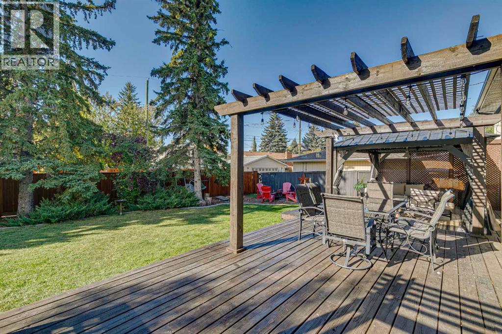 43 Lake Sundance Place SE - 27