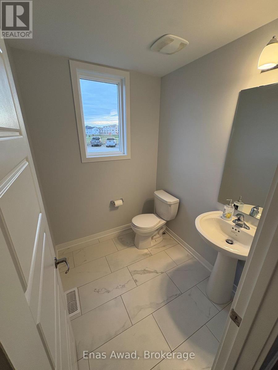 100 ROBERT PERRY STREET - Image 4