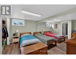 2266 Pettit Road, Fort Erie, ON L2A5M4 Photo 34