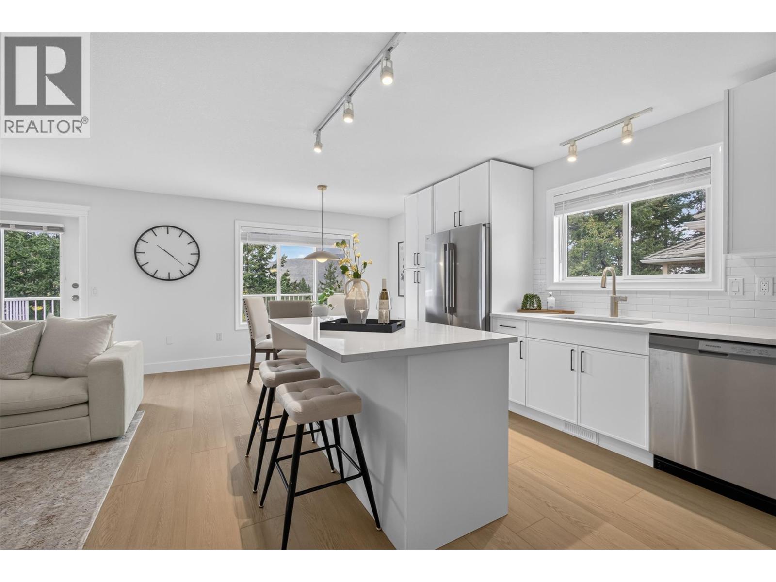 330 Woodwind Court, Kelowna