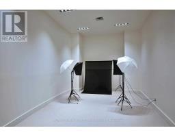 1615 - 80 Queens Wharf Road, Toronto, ON M5V0J3 Photo 25