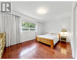 Bedroom 4 - 41 Burnview Crescent, Toronto, ON M1H1B4 Photo 11