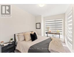 25 Lake Trail Way, Whitby, ON L1M0M3 Photo 14