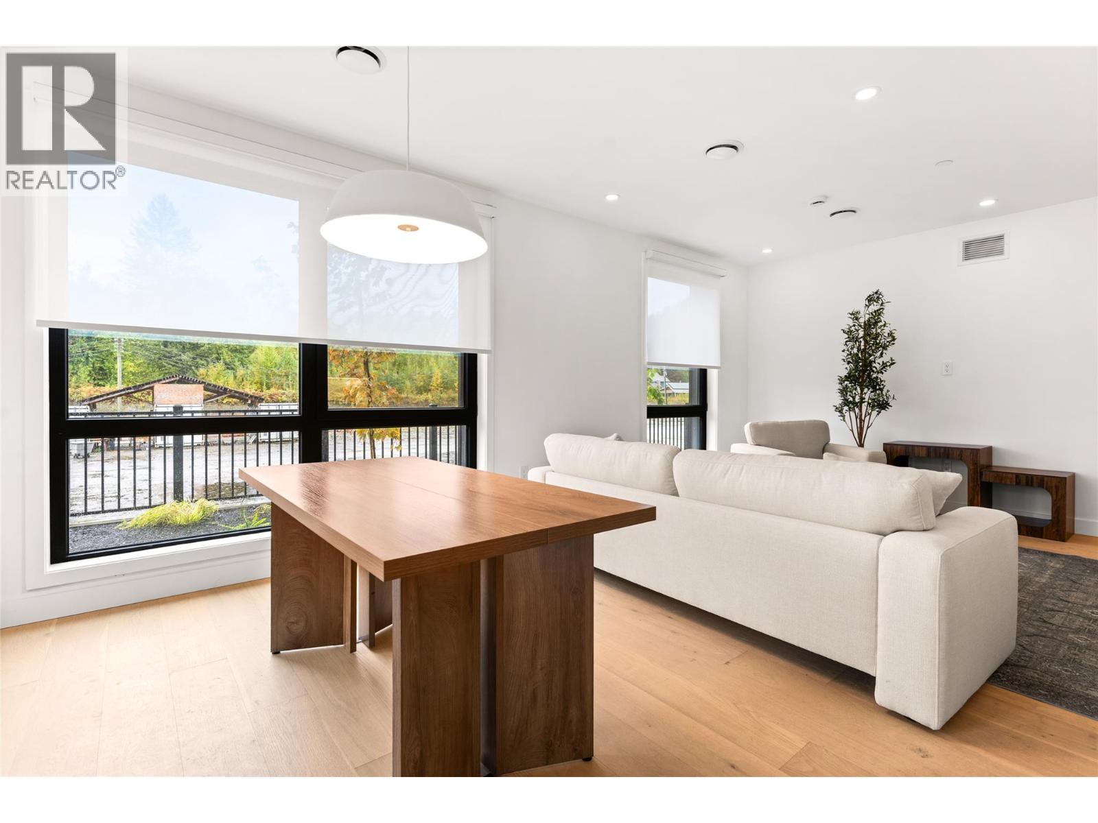 #2101 1702 Coursier Avenue - 15