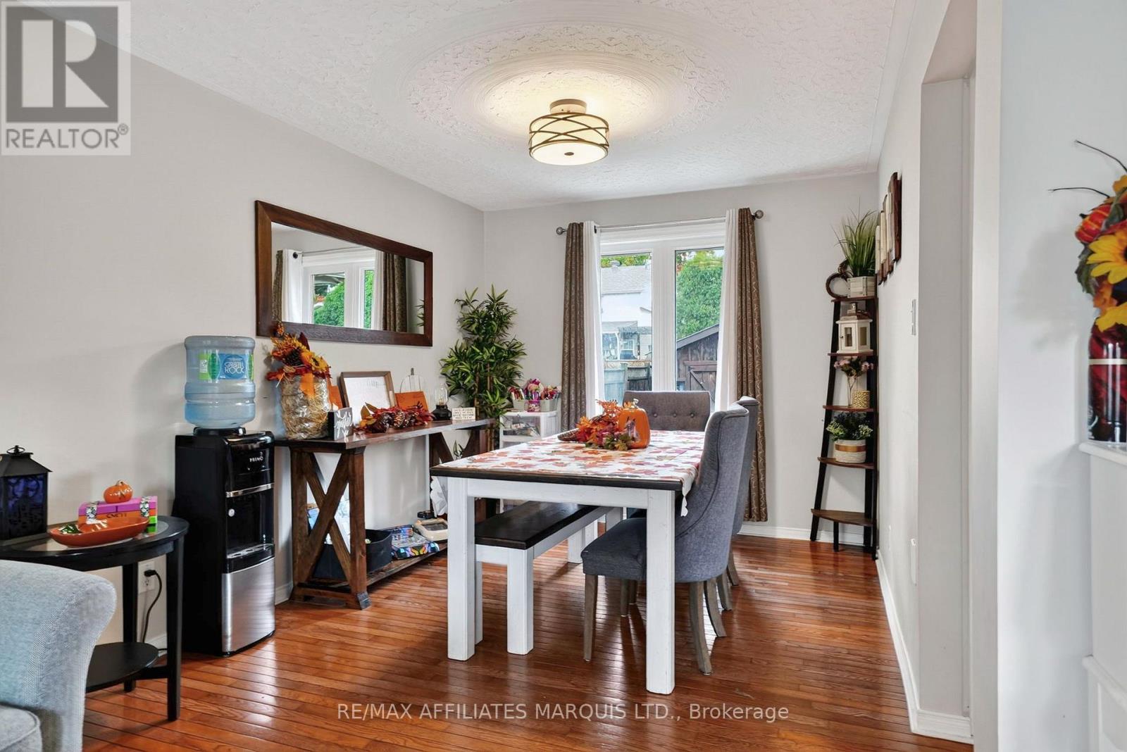 1313 STORMONT DRIVE - 7