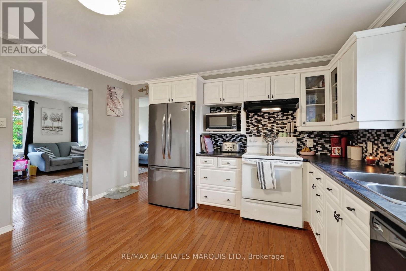 1313 STORMONT DRIVE, Cornwall — photo 8