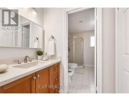 16 Wainwright Avenue, Richmond Hill, ON L4C5R5 Photo 20