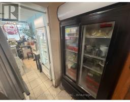 6294 Main Street, Whitchurch Stouffville, ON L4A1G8 Photo 6