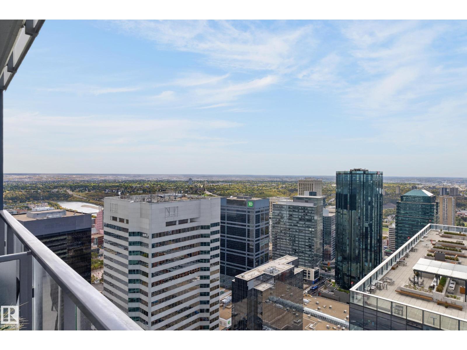 #4206 10360 102 ST NW - 62