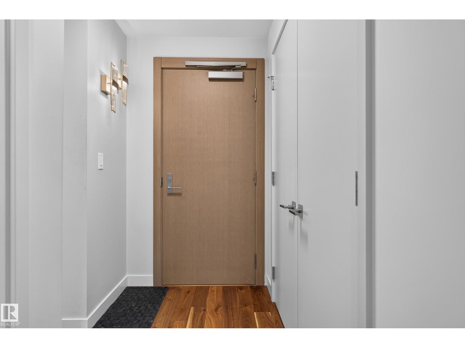 #4206 10360 102 ST NW - 20