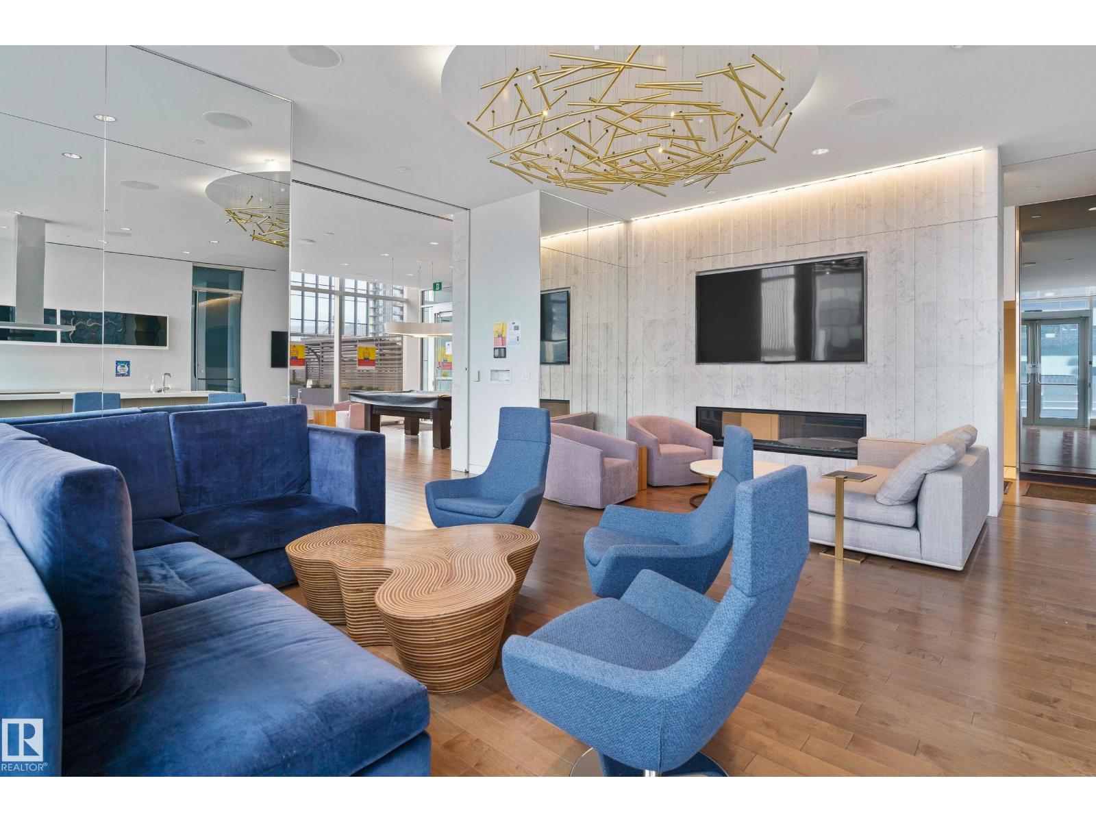 #4206 10360 102 ST NW - 8