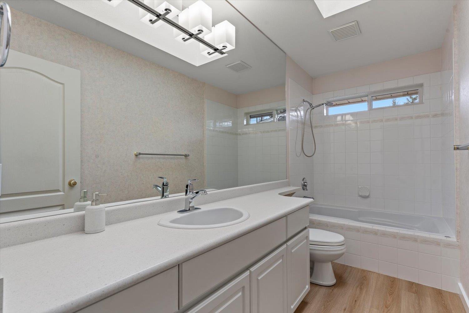Photo of 11 6336 TYSON ROAD, Sardis South 22