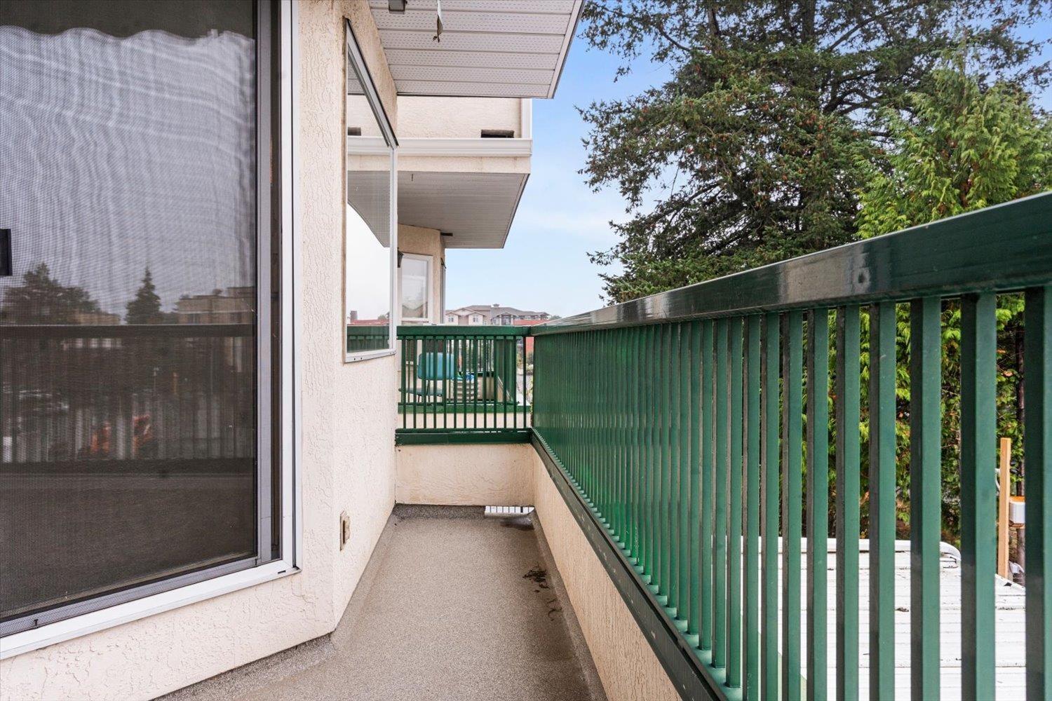 Photo of 205 45604 BRETT AVENUE, Chilliwack Proper West 21