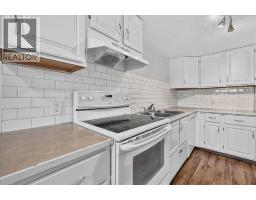 2606 14 Avenue SE - photo 22