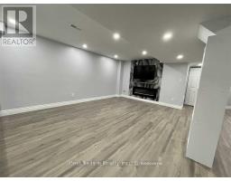 Bsmt - 32 Stephanie Avenue, Brampton, ON L6Y0R8 Photo 11