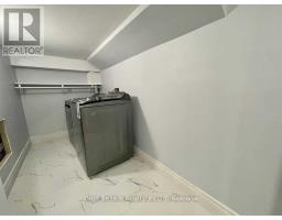 Bsmt - 32 Stephanie Avenue, Brampton, ON L6Y0R8 Photo 9
