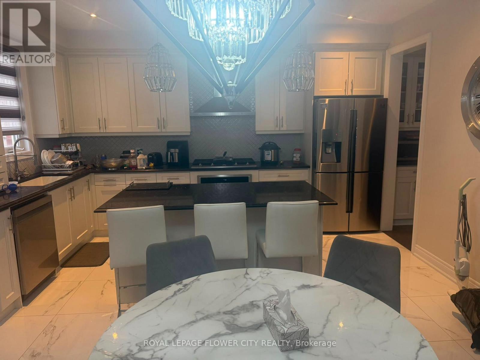 41 CAPE DORSET CRESCENT - 6