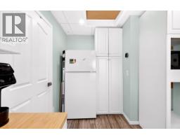 1711 Burman Road, Clearwater, BC V0E1N0 Photo 12