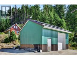 1711 Burman Road, Clearwater, BC V0E1N0 Photo 39