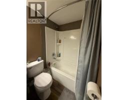 202 201 3rd Avenue W, Kindersley, SK S0L1S0 Photo 14