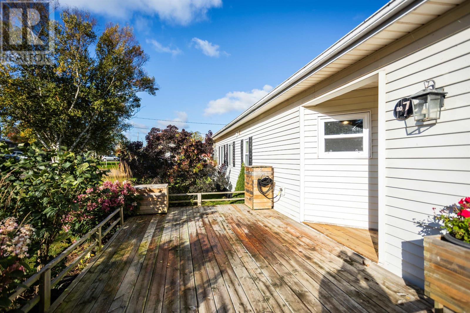 7 Heritage Drive - 40