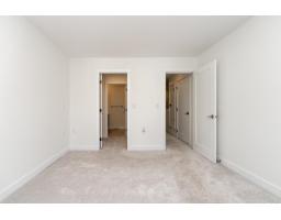 9 10527 155 Street, Surrey, BC V3R0S1 Photo 12