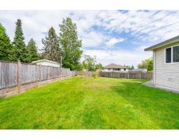 13053 96a Avenue, Surrey, BC V3T5N3 Photo 34