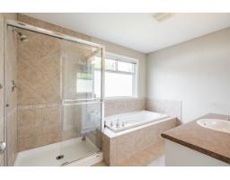 13053 96a Avenue, Surrey, BC V3T5N3 Photo 22