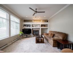 13053 96a Avenue, Surrey, BC V3T5N3 Photo 12