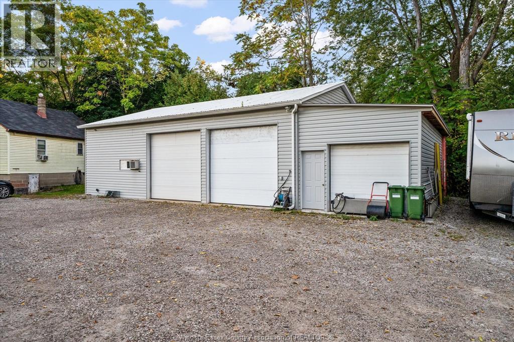 4776 MALDEN ROAD, Windsor — photo 11