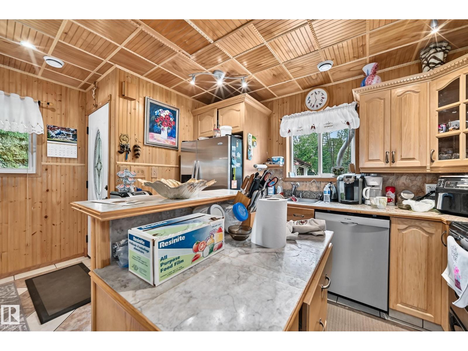 702 BLUE HERON DR - 11