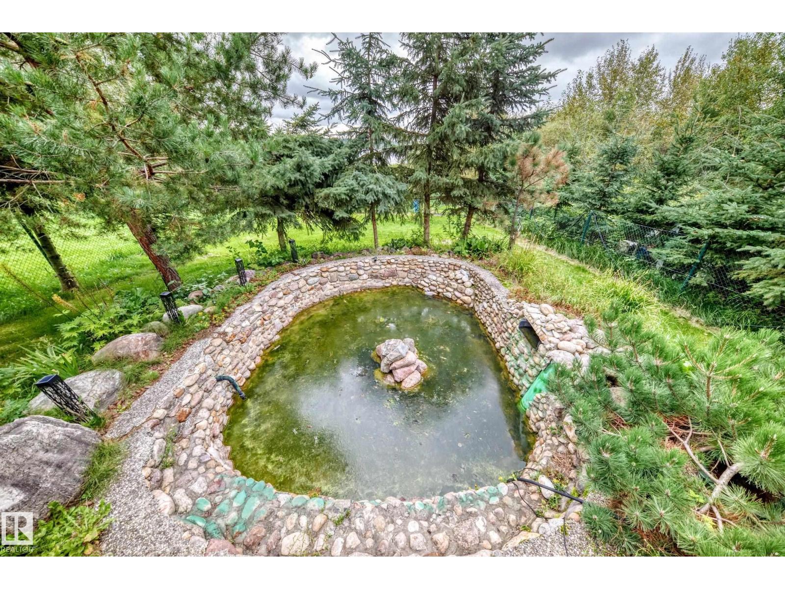 702 BLUE HERON DR - 27